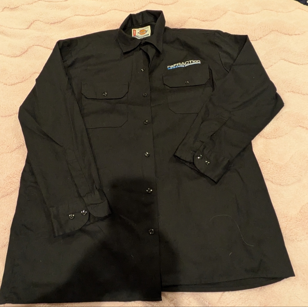Dickies Long SleeveBlack Shirt with Embroidered Design - L